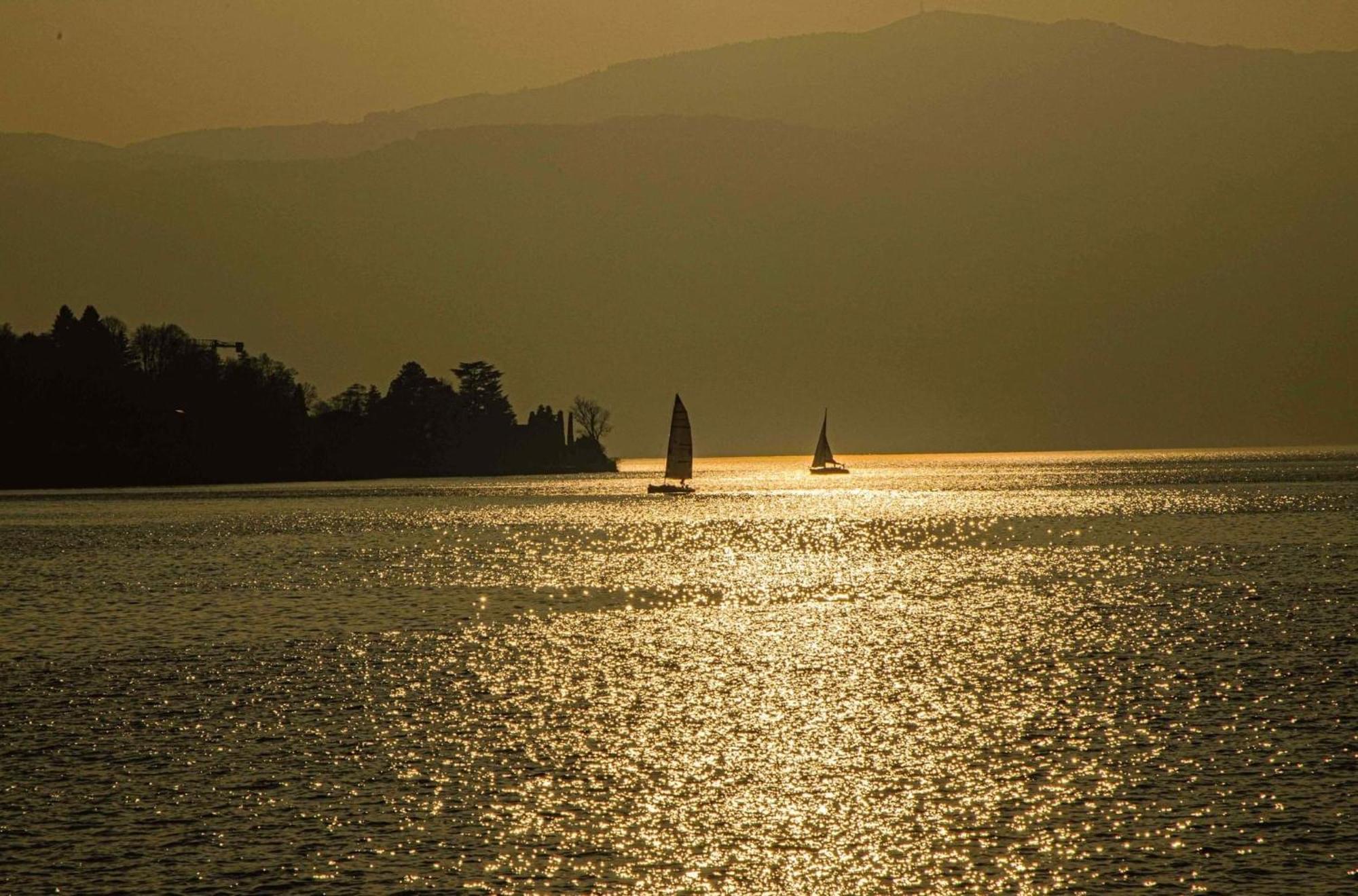 Little Suite Near Lake Verbania Buitenkant foto